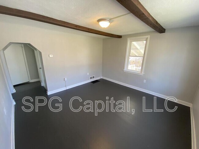 Foto del edificio - 2531 Oakland Rd