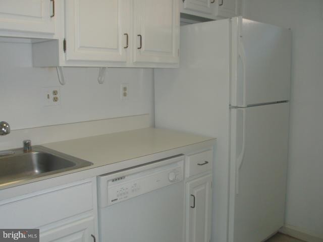 Primary Photo - 6715 Hillandale Rd