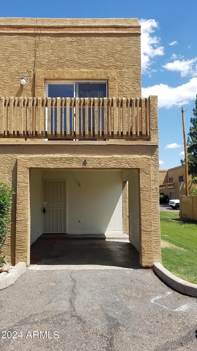 Building Photo - 12245 N 21st Ave