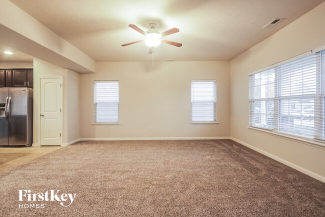 Building Photo - 3043 Sholty Ct