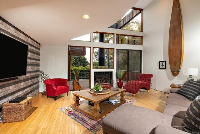 Building Photo - 12975 Via Latina