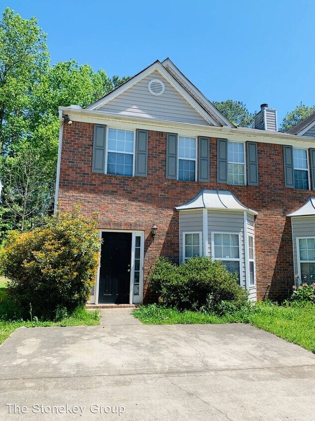 Primary Photo - 3 br, 2.5 bath House - 5540 Hampton Court