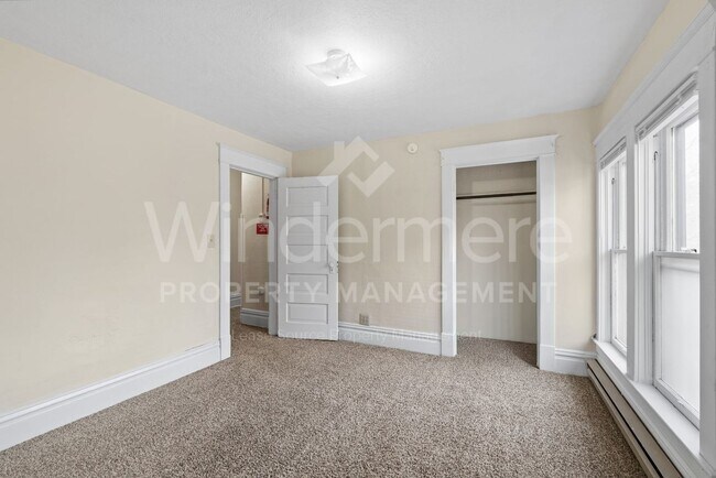 Foto del edificio - 1122 S Walnut St