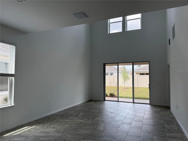 Building Photo - 5262 Kildare Pl