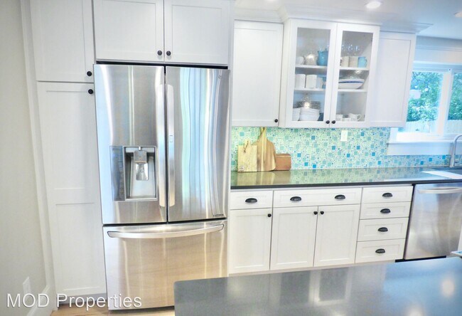 Foto del edificio - 6 br, 3.5 bath House - 3990 S. Syracuse Way