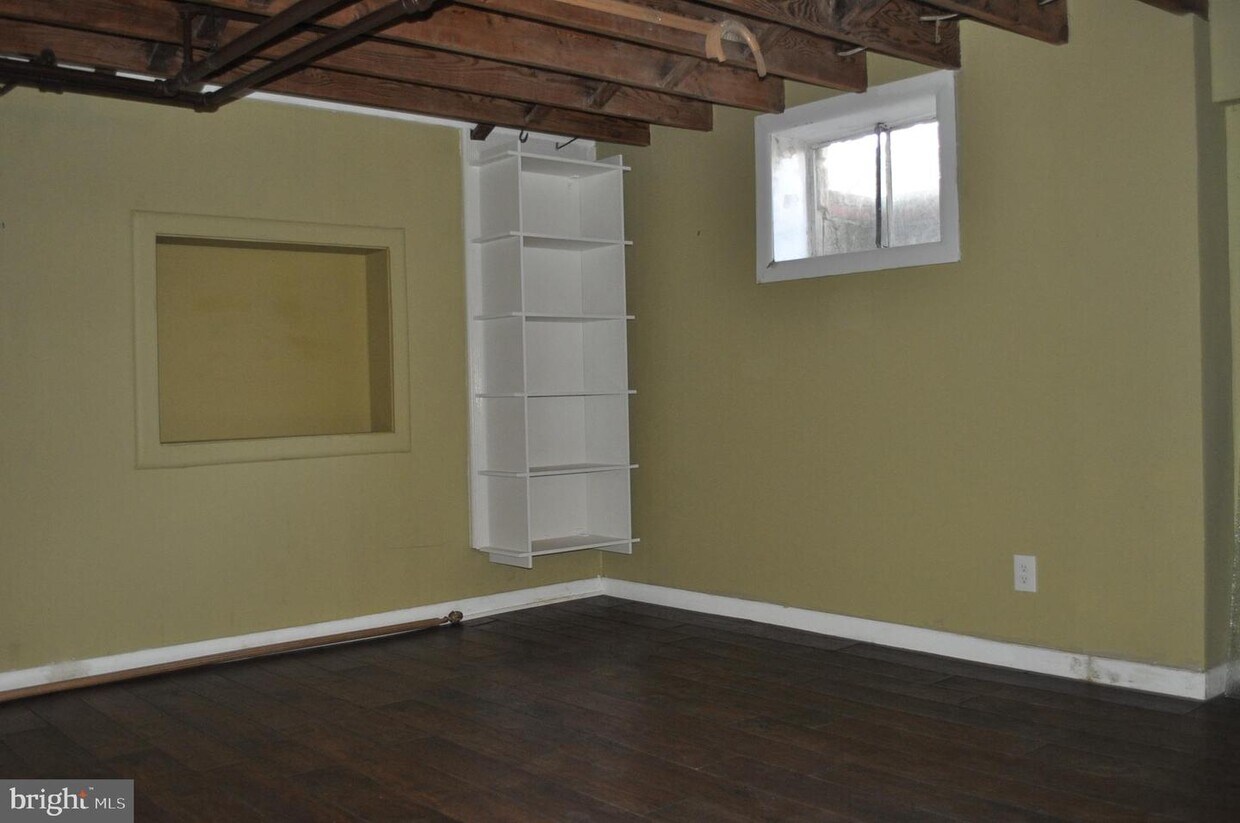 Foto principal - 131 Prospect Ave