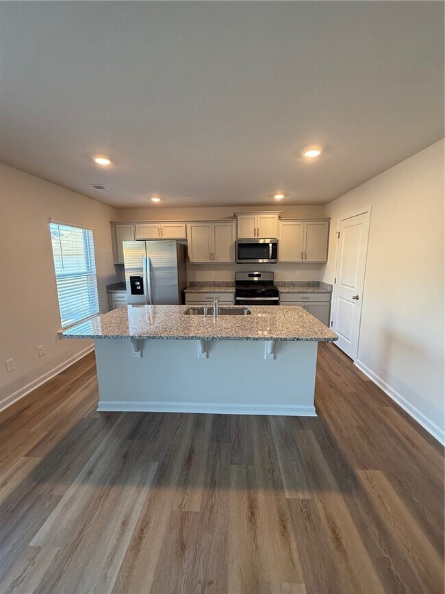 Foto del edificio - 113 Cascade Ln