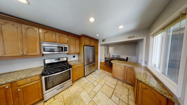 Foto del edificio - 6272-6274 Mary Lane Dr.