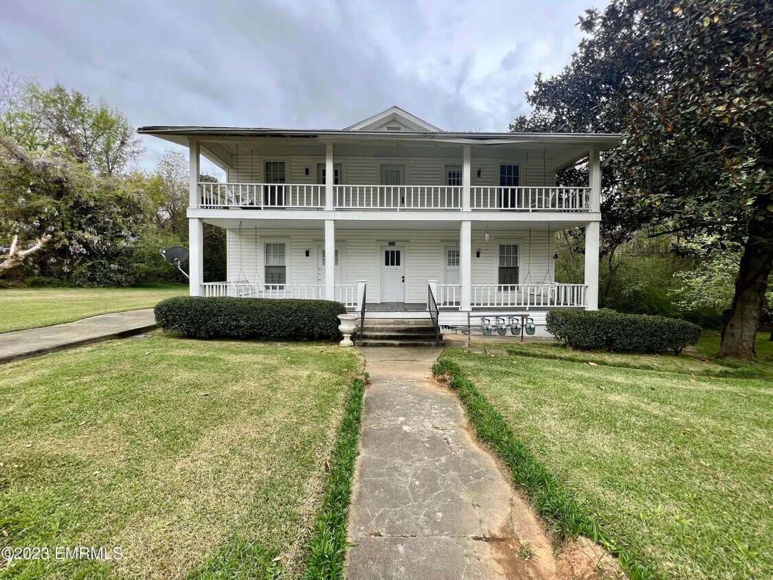 Primary Photo - 3219 23rd Ave