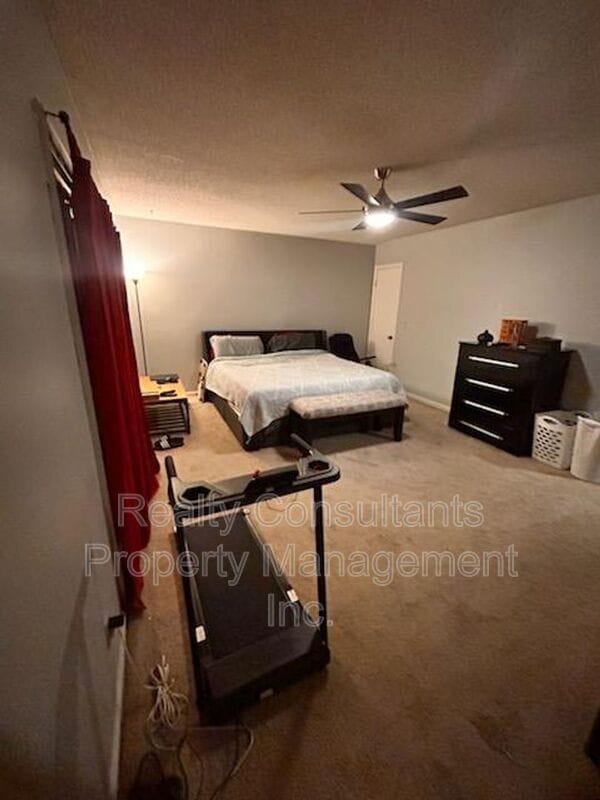 Foto del edificio - 2705 N Centennial St