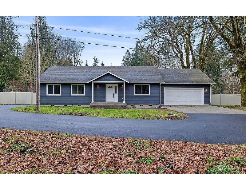 Primary Photo - 4514 Cooper Point Rd NW