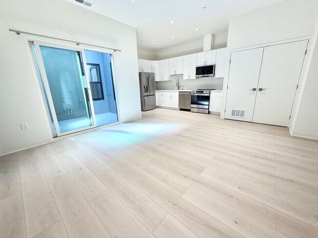 Foto del edificio - 1256 Howard St