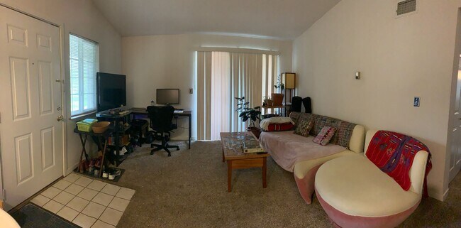 Foto del edificio - 2BD 2Bath Condo Close to CSU