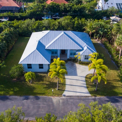 Photo - 2135 Island Dr House