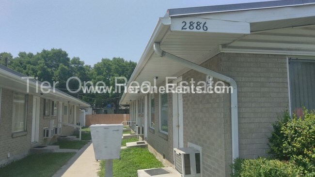Foto del edificio - 2886 S 200 E