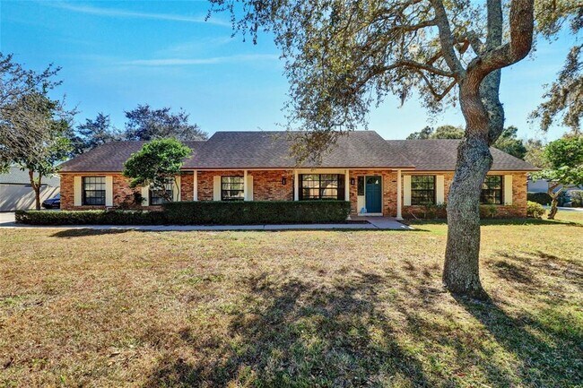 Building Photo - 4318 Woodtree Ln