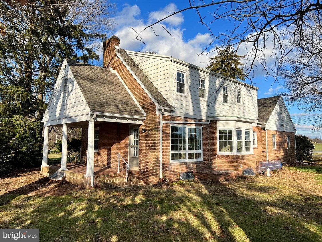 3095 Elizabethtown Rd, Hershey, PA 17033 House Rental in Hershey, PA