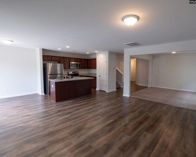 Building Photo - 1062 Matchingham Dr