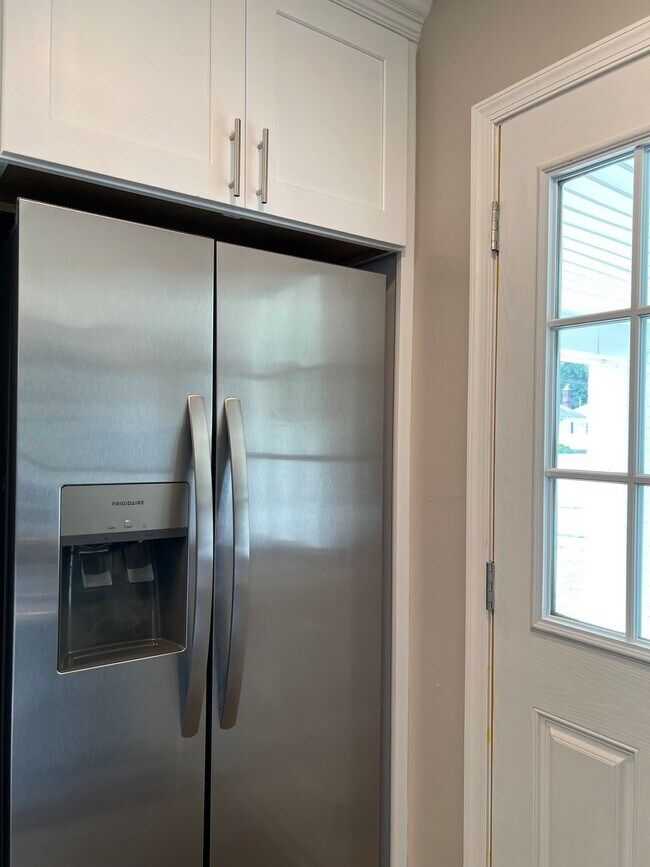 Foto del edificio - 3 bd, 1 bth single family Virginia Beach