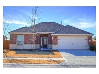 Building Photo - 415 Lipizzan Ln