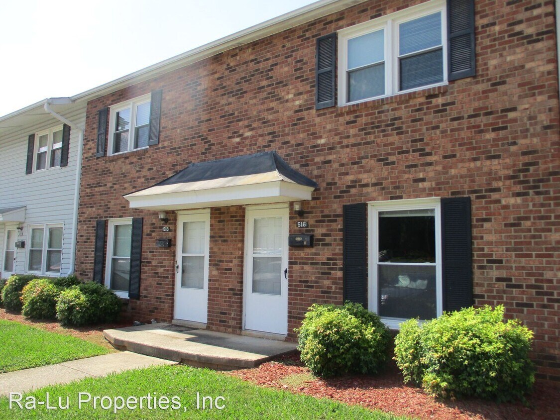 Foto principal - 2 br, 1.5 bath House - 516 S. Cherry St