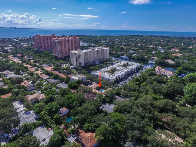 Foto del edificio - 125 Gables Edgewater Drive