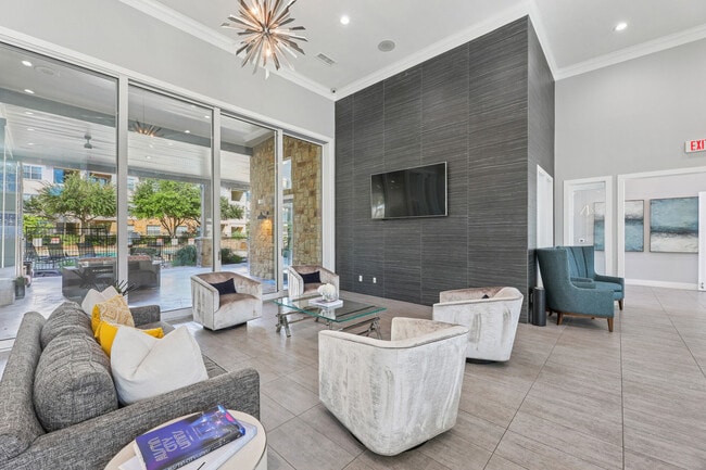 Building Photo - Villages at Turtle Rock