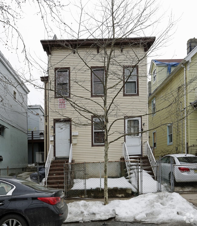 Building Photo - 54-56 Tompkins St