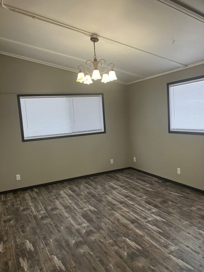 Building Photo - 4517 Stettin Dr