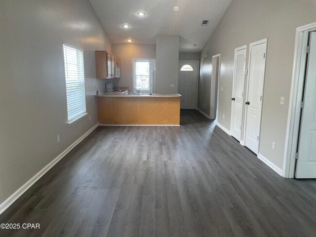 Foto del edificio - 3613 Eagle Ln