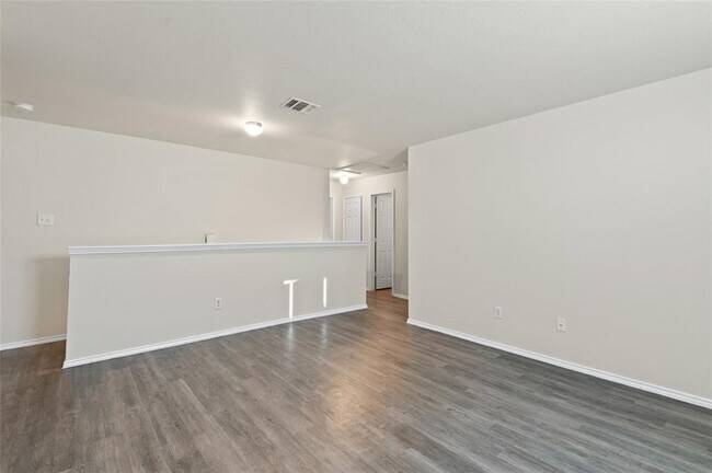 Building Photo - 20827 Clay Landing Ln
