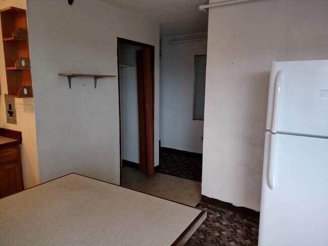 Foto del edificio - 2415 Hemlock St