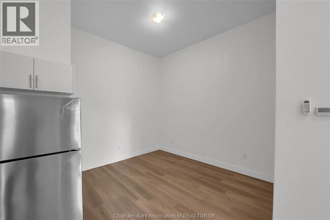 Photo du bâtiment - 131 Main St