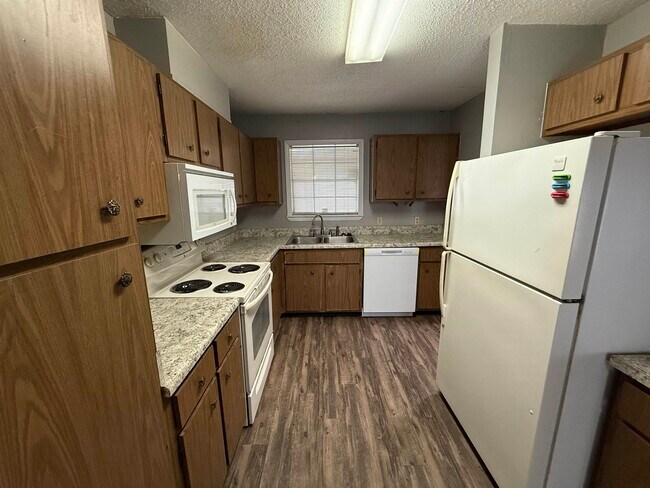 Foto del edificio - 258 N Villas Ct