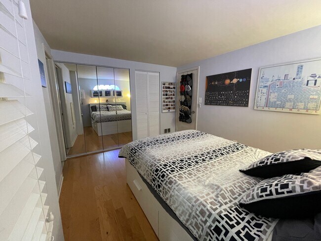 Foto del edificio - 1755 Willard St NW
