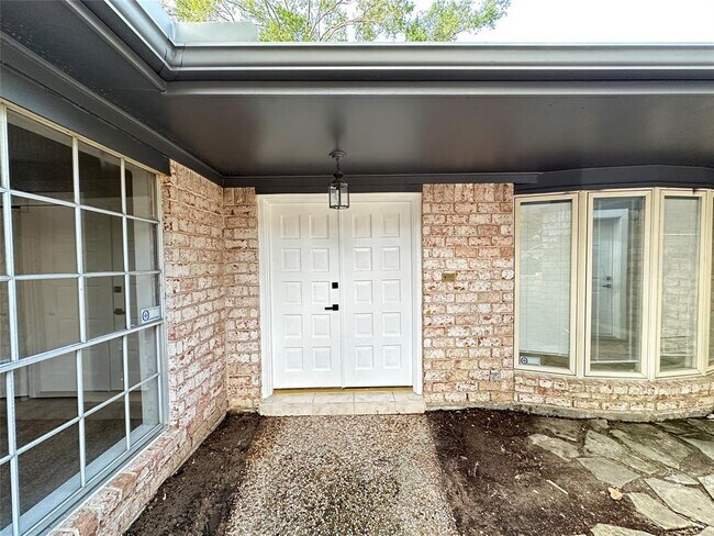 Building Photo - 5926 Par 4 Dr