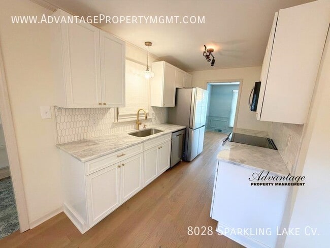 Building Photo - 8028 Sparkling Lake Cove