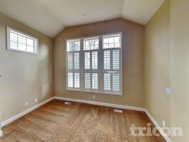 Foto del edificio - 29261 SW Charlotte Ln