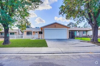 Building Photo - 2524 Pemberton Ct