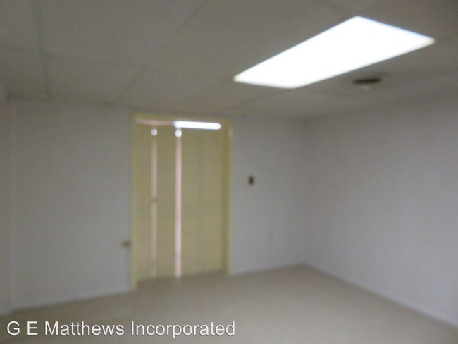 Building Photo - 3 br, 2 bath House - 109 Breezy Hill Dr