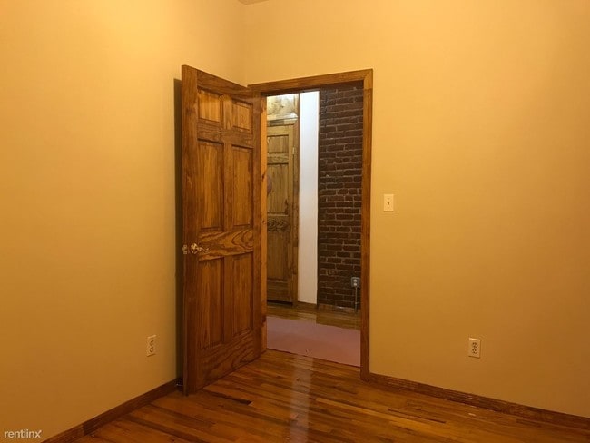 Building Photo - 501 W 143rd St