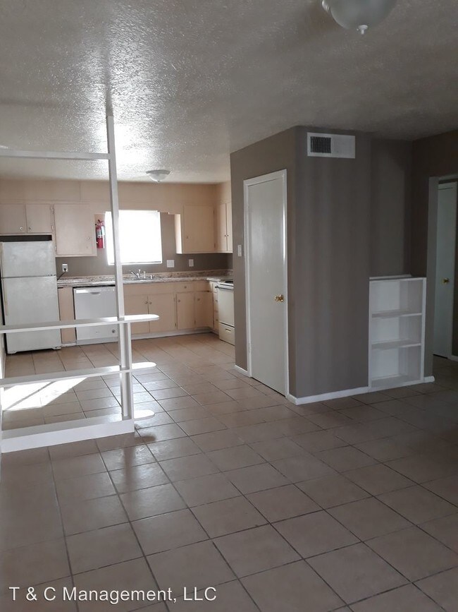 Foto del edificio - 217-217 San Pablo St NE