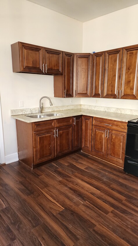 Primary Photo - 1315 France St