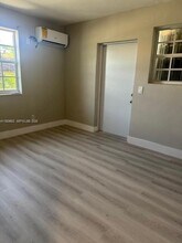 Building Photo - 630 E 32nd St