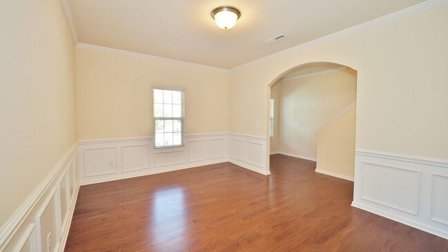 Foto del edificio - 8402 Bampton Dr