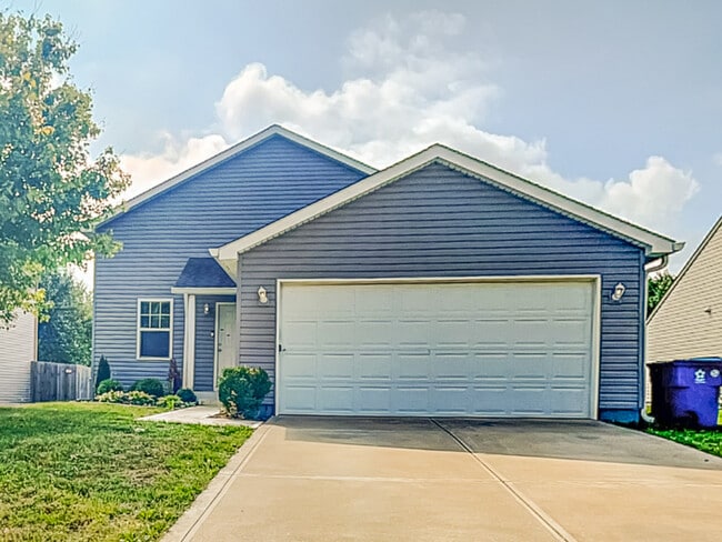 Photo - 3921 Rosefinch Cir House