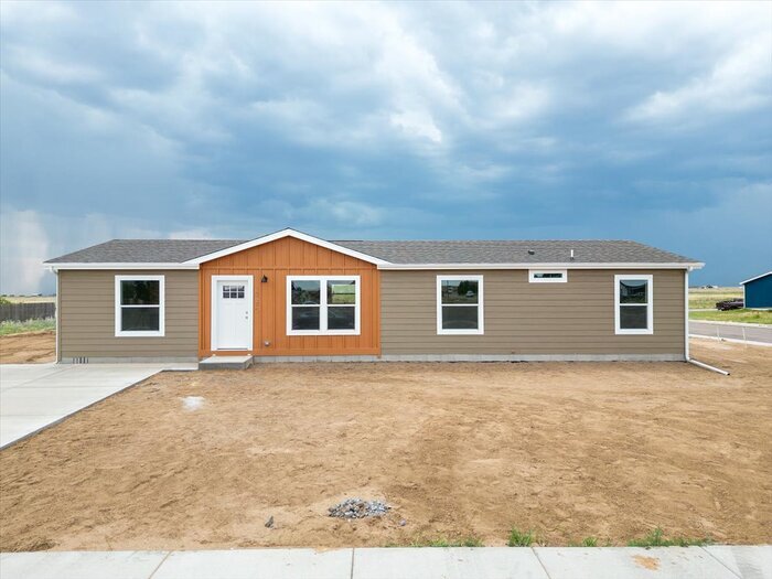 Primary Photo - 23684 Redtail Dr