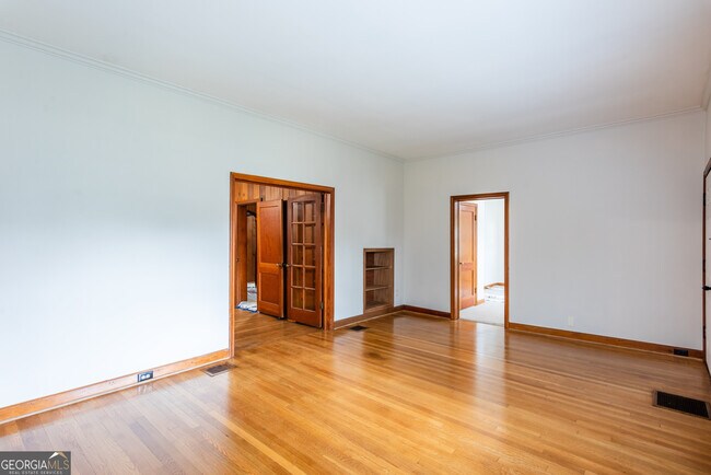 Foto del edificio - 2111 M.L.K. Jr Dr SW