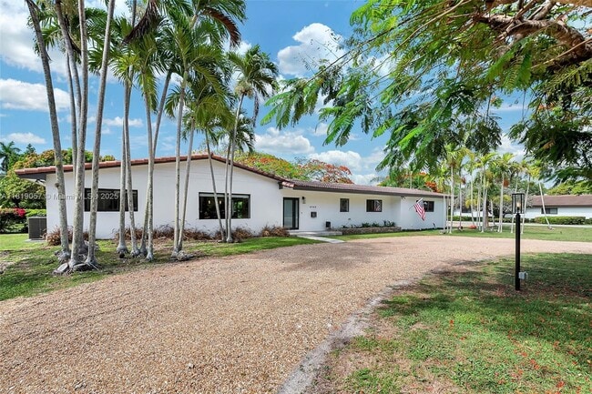 Building Photo - 6760 SW 144th St