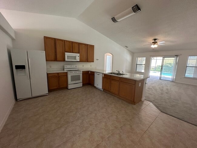 Building Photo - 206 Waltham Ct, Davenport, FL 33897, USA